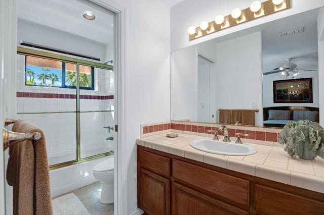 Image 18 of 44 For 71138 Patricia Park Place