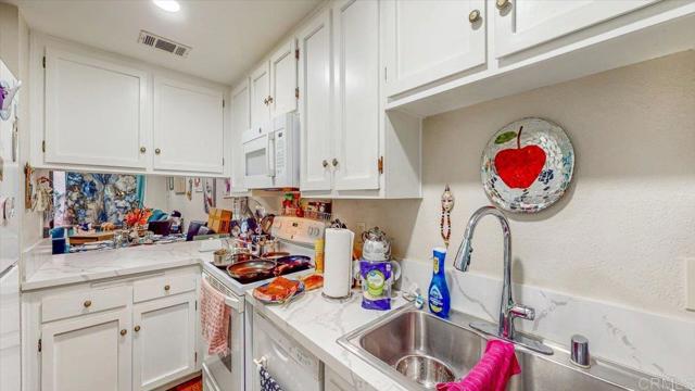 389 Shady Ln, El Cajon, California 92021, 2 Bedrooms Bedrooms, ,2 BathroomsBathrooms,Condominium,For Sale,Shady Ln,PTP2501122