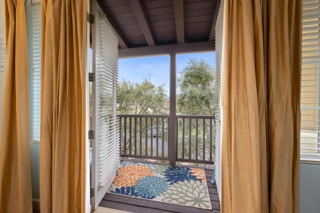 2555 Muirfield Way, Gilroy CA: https://media.crmls.org/mediaz/39c3c5df-9cb1-445d-9892-a7f541d6c2ec.jpg