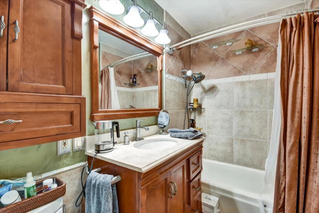 372 Fleming Avenue, San Jose CA: https://media.crmls.org/mediaz/39c57dba-2e54-4729-8c3a-7908208773aa.jpg