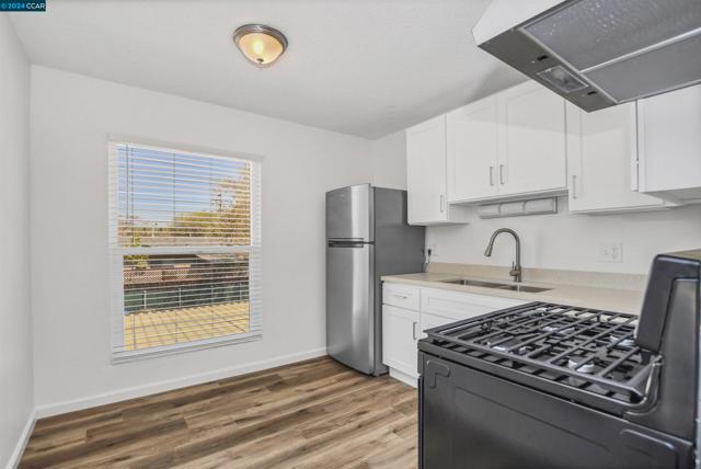 Image 21 of 37 For 2236 Hillsborough Ct
