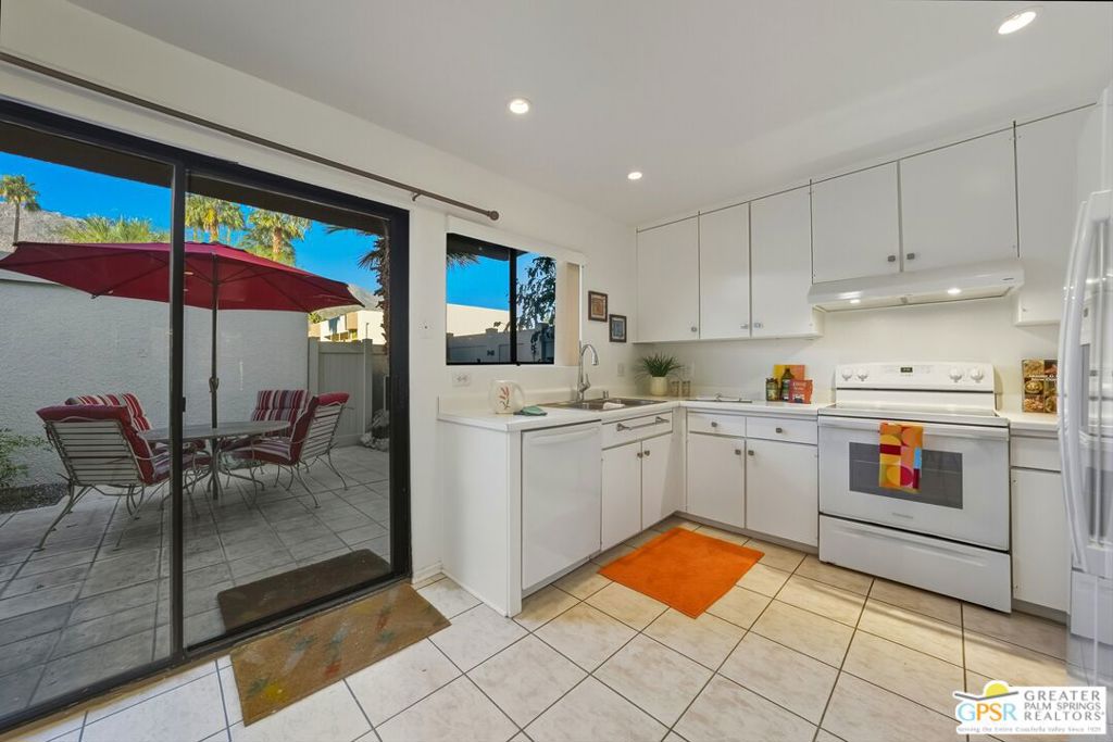 MLS #25625277PS image #9