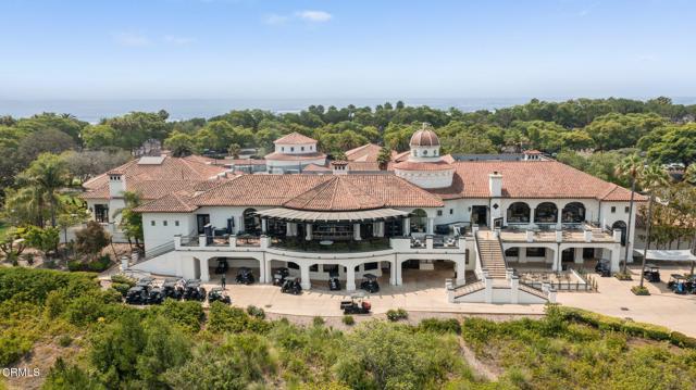 985 Corte Augusta, Camarillo CA: https://media.crmls.org/mediaz/39c7ed8c-5738-40e4-bbdc-350eb673fae0.jpg