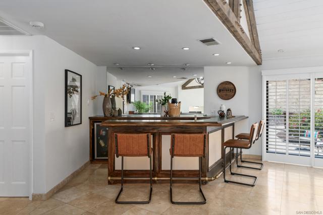 9844 Lorraine Ridge Trail, El Cajon CA: https://media.crmls.org/mediaz/39c8f297-ce79-4990-808c-8a798028adc0.jpg