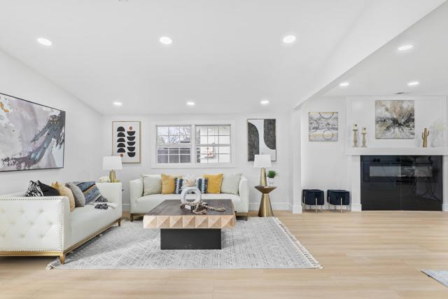 6924 Bollinger Road, San Jose CA: https://media.crmls.org/mediaz/39c9008e-ebba-424a-9c9e-9c650983763c.jpg