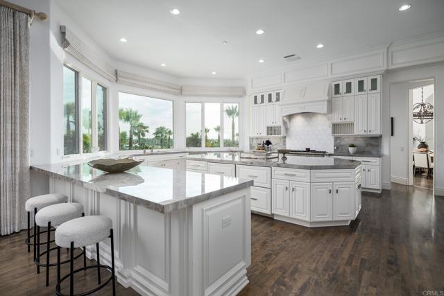 Detail Gallery Image 13 of 58 For 6868 Spyglass Lane, Rancho Santa Fe,  CA 92067 - 7 Beds | 7/2 Baths