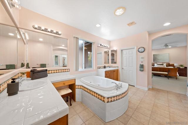 Image 46 of 69 For 11766 Treadwell Dr