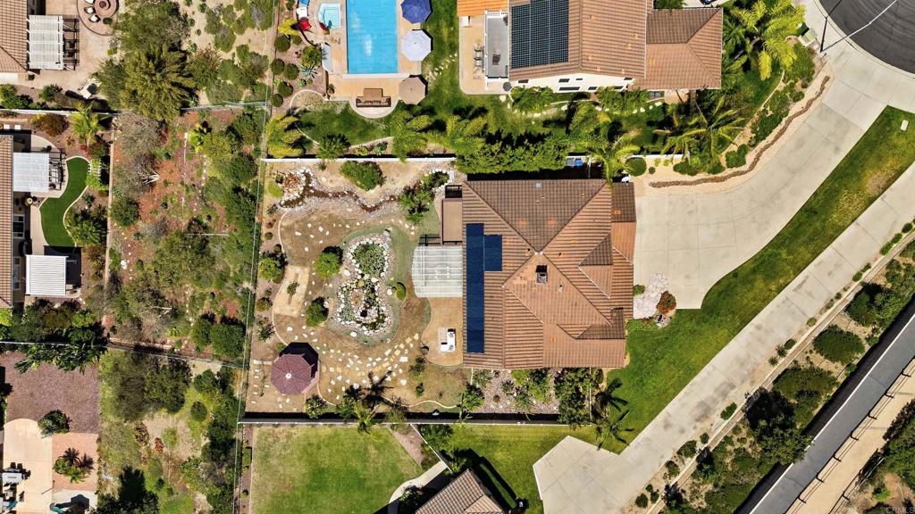 781 Lavender Court - photo 2