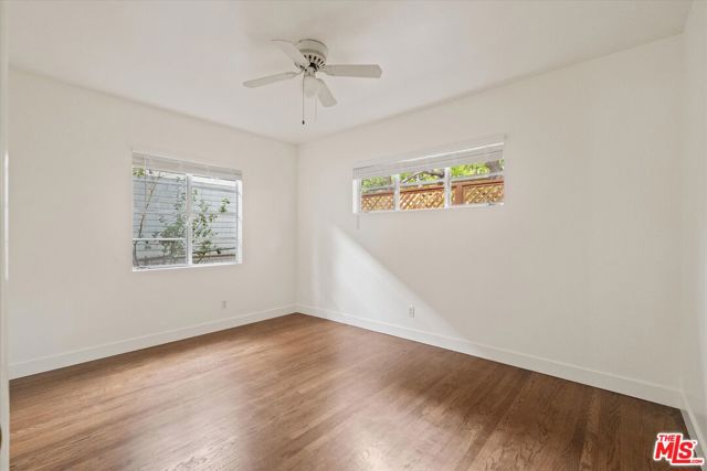 821 Laveta Terrace, Los Angeles CA: https://media.crmls.org/mediaz/39cb626e-afce-4d10-9fd0-f70f788dec9d.jpg