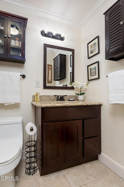 Detail Gallery Image 23 of 69 For 1955 N Los Robles Ave, Pasadena,  CA 91104 - 5 Beds | 3 Baths