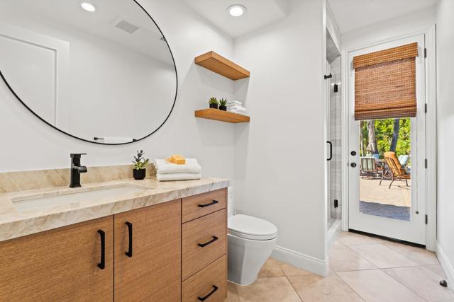 Detail Gallery Image 23 of 51 For 3376 Calle Tres Vistas, Encinitas,  CA 92024 - 5 Beds | 5/1 Baths