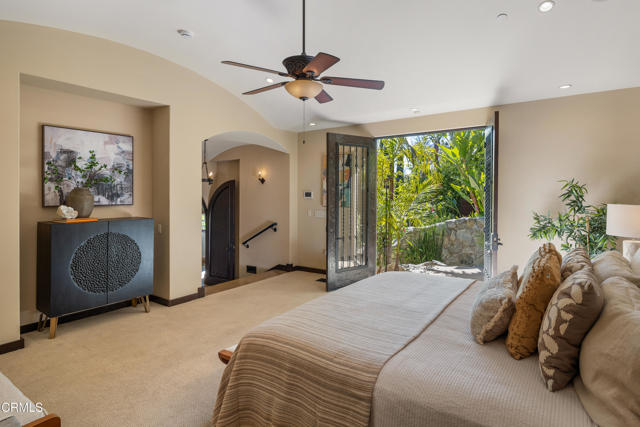 Detail Gallery Image 21 of 72 For 5065 Indianola Way, La Canada Flintridge,  CA 91011 - 5 Beds | 5/2 Baths