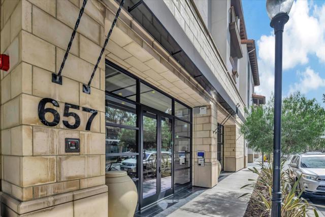 657 Walnut Street, San Carlos CA: https://media.crmls.org/mediaz/39cd4d75-27ea-4499-9a51-40c1e6765dd9.jpg