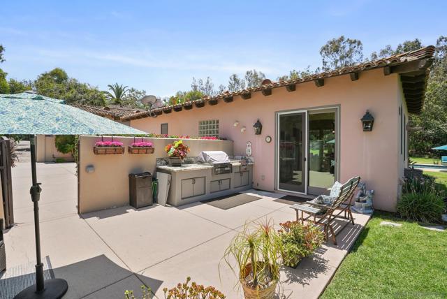 The guest house has its own front patio and back patio  with nice sitting area, with bbq bar complete with side burners.