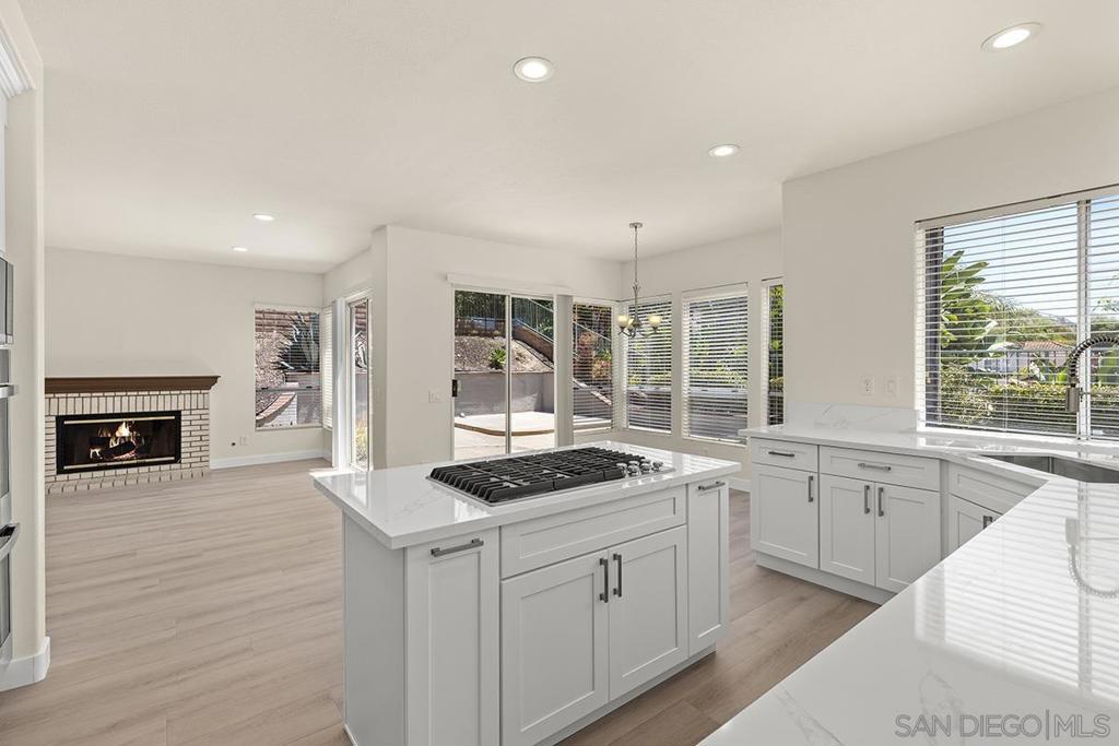 12295 Picrus St - photo 15