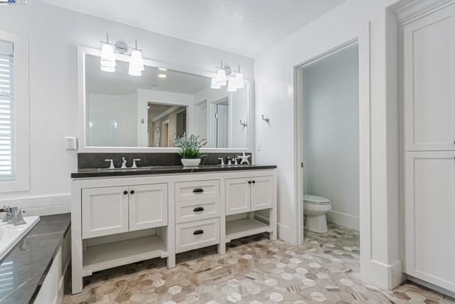 43150 Calle Familia, Fremont CA: https://media.crmls.org/mediaz/39cf5a34-dc6a-4de9-8c92-752aab0a441f.jpg