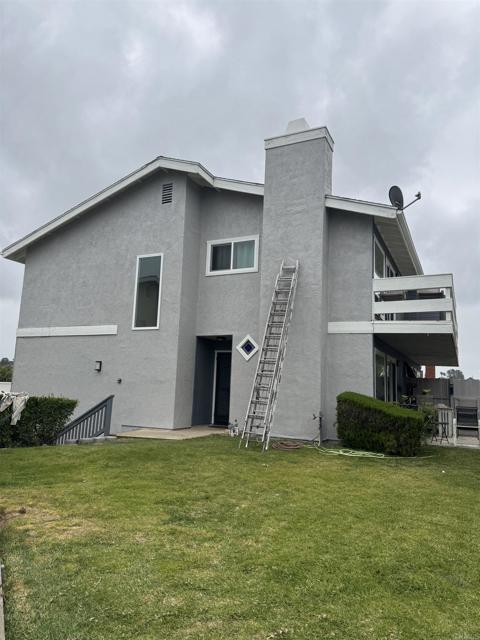 166 168 COOP COURT, Encinitas CA: https://media.crmls.org/mediaz/39cfbd8f-a98f-4df2-b322-aa42bed11f16.jpg