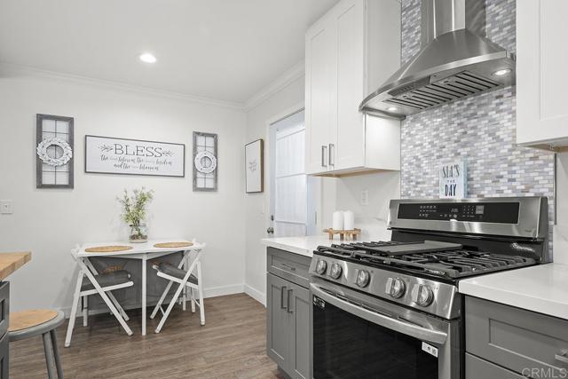 Detail Gallery Image 5 of 12 For 586 Del Mar, Chula Vista,  CA 91910 - 3 Beds | 2 Baths