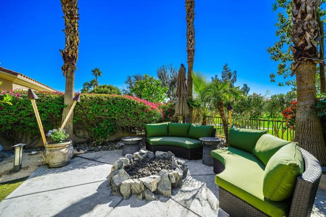 81347 Camino Sevilla, Indio CA: https://media.crmls.org/mediaz/39d0e0e7-a847-47f0-b888-141627160ae0.jpg