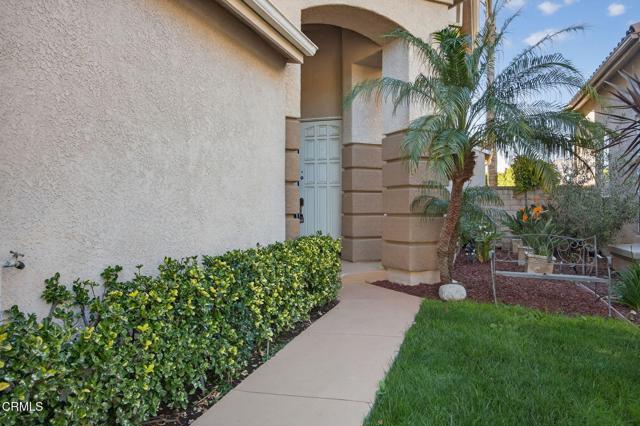 Detail Gallery Image 3 of 53 For 445 Cremona Way, Oak Park,  CA 91377 - 4 Beds | 3 Baths