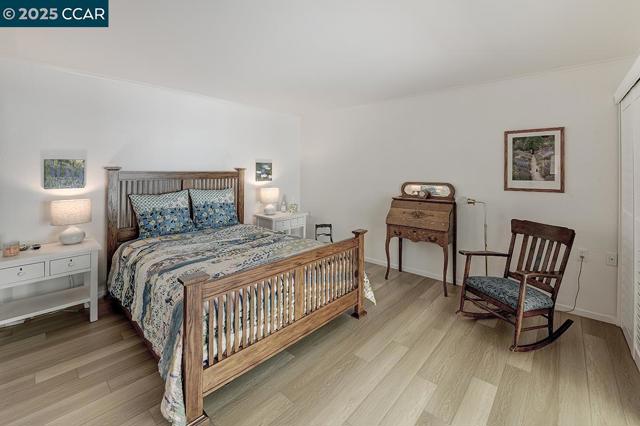 3128 Tice Creek Dr, Walnut Creek CA: https://media.crmls.org/mediaz/39d253ce-984b-4517-98ff-19e1bdd24763.jpg