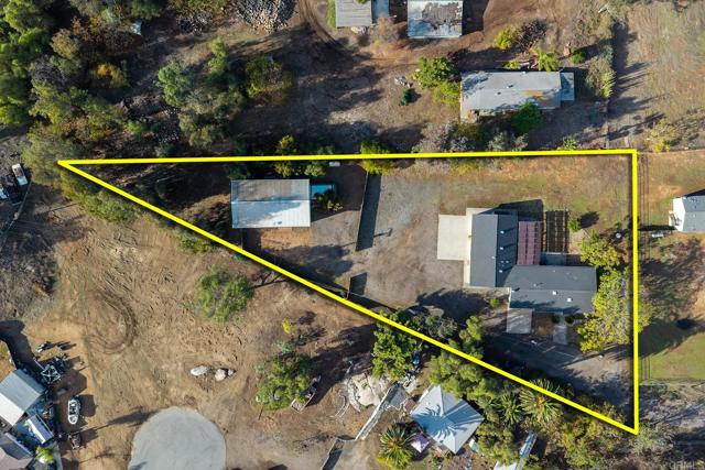 10546 VALLE VISTA RD, Lakeside CA: https://media.crmls.org/mediaz/39d289ac-9842-4259-9b68-77867d9c092d.jpg