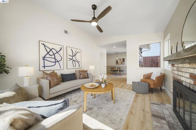 Image 22 of 53 For 4138 Bishop Pine Way