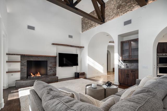 Detail Gallery Image 9 of 41 For 18596 Corte Fresco, Rancho Santa Fe,  CA 92091 - 4 Beds | 5/1 Baths