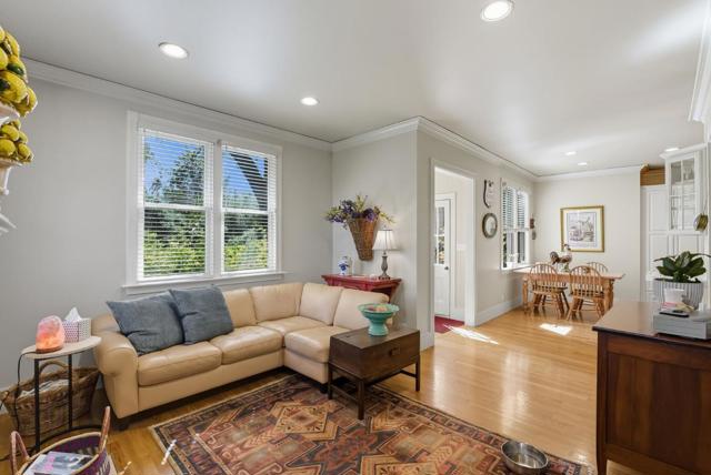 120 Oak Meadow Drive, Los Gatos CA: https://media.crmls.org/mediaz/39d37a7b-c17b-4a4b-ae8a-4a930a368d13.jpg
