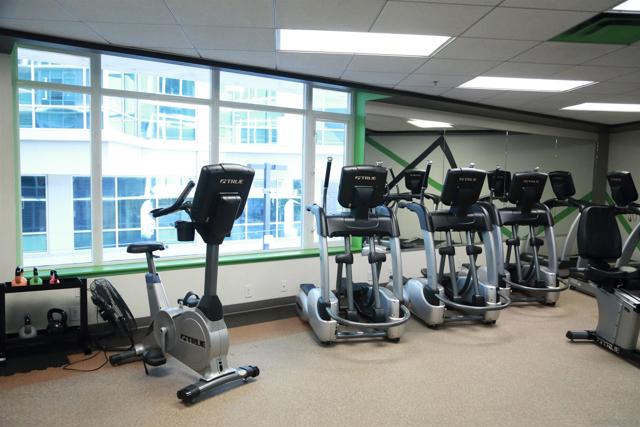 1080 Park Blvd, San Diego CA: https://media.crmls.org/mediaz/39d3b90b-37a8-47dc-9feb-ff57001521e6.jpg
