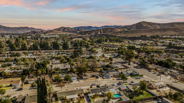 Detail Gallery Image 20 of 22 For 1448 Glacier St, Simi Valley,  CA 93063 - 3 Beds | 2 Baths