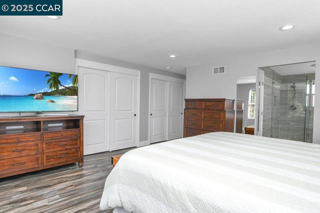 2280 Concord Ave, Brentwood CA: https://media.crmls.org/mediaz/39d521ad-ab50-41eb-bb61-1a5f811c625e.jpg