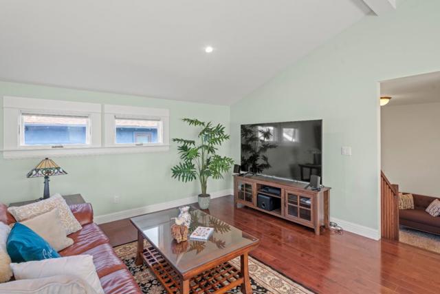 311 Walnut Street, Pacific Grove CA: https://media.crmls.org/mediaz/39d529fe-9434-4313-85fc-e381a4ed7907.jpg