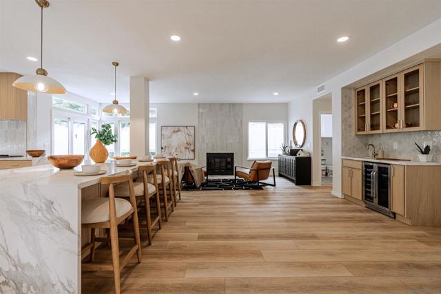 4436 Heritage Glen, San Diego CA: https://media.crmls.org/mediaz/39d52dbd-cb09-4fc9-af3a-2c2d398d04b7.jpg