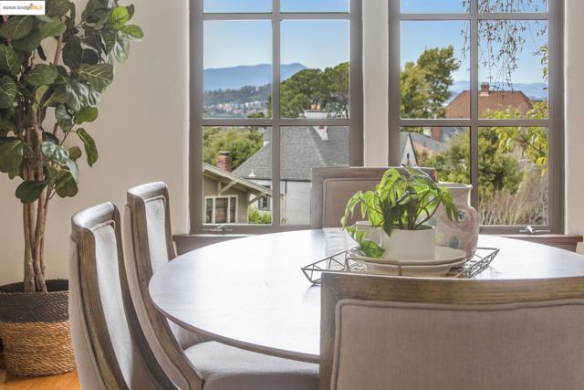 981 Indian Rock Ave, Berkeley CA: https://media.crmls.org/mediaz/39d646bd-cc88-4df0-b391-a4f1ce3d9f4d.jpg