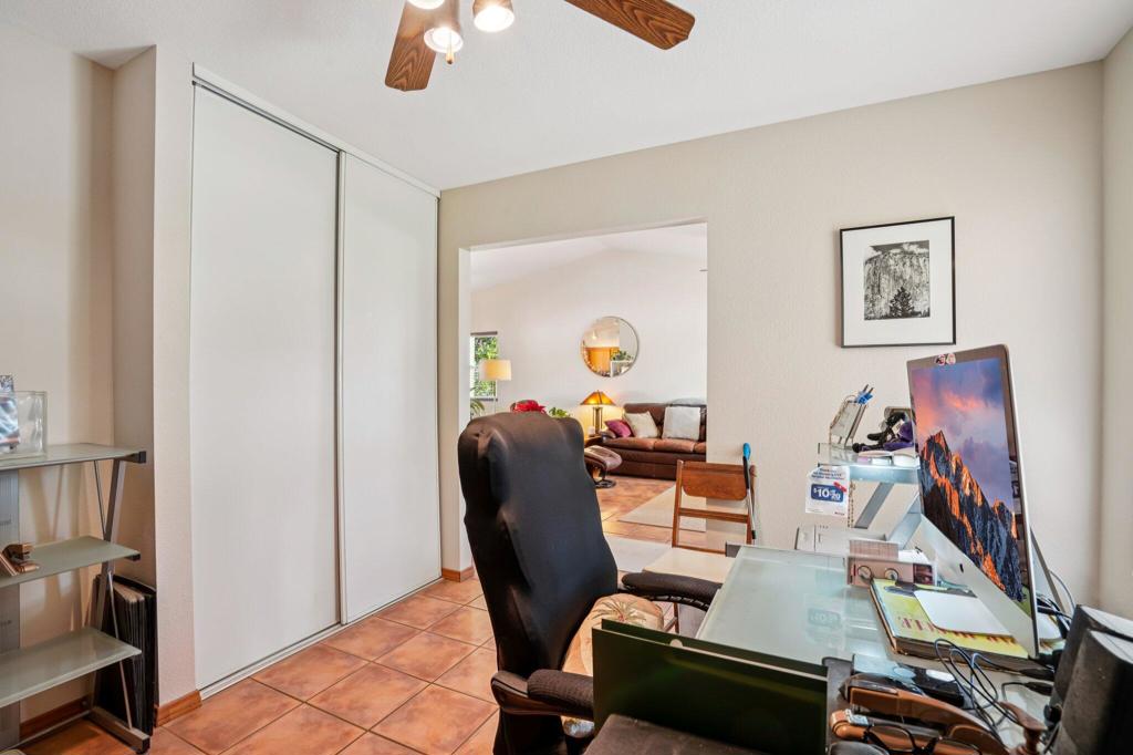 MLS #219138819DA image #33