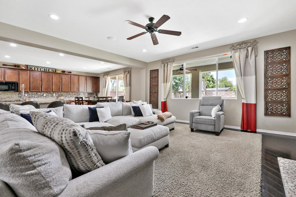 MLS #219131509DA image #3