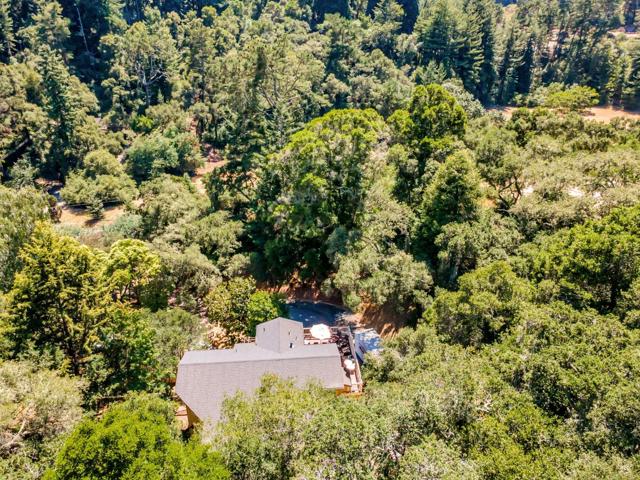 4858 Freedom Boulevard, Aptos CA: https://media.crmls.org/mediaz/39d6c101-a313-4028-8136-f70b3972d2d9.jpg