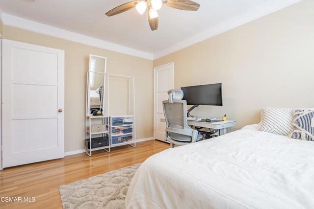 5924 Fairfax Avenue, Los Angeles CA: https://media.crmls.org/mediaz/39d6d1b5-3dd1-47e4-b4c9-961188b6dc4b.jpg