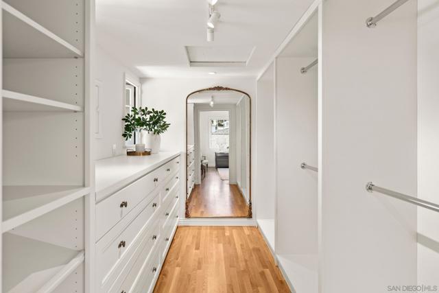 Image 13 of 26 For 4430 Arista St