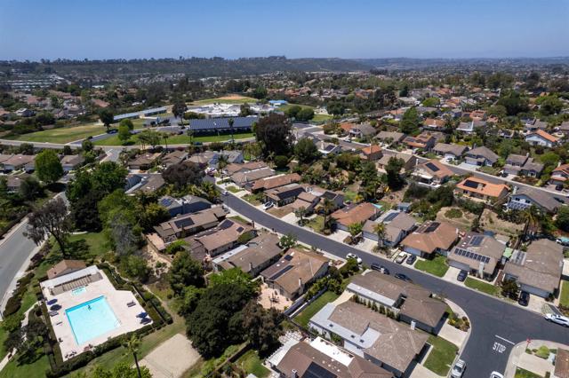 Detail Gallery Image 31 of 38 For 1754 Hill Top Ln, Encinitas,  CA 92024 - 4 Beds | 2/1 Baths