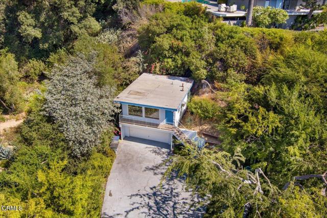 1372 Inverness Drive, Pasadena CA: https://media.crmls.org/mediaz/39d8805a-7972-4029-b752-b964c1ddd779.jpg