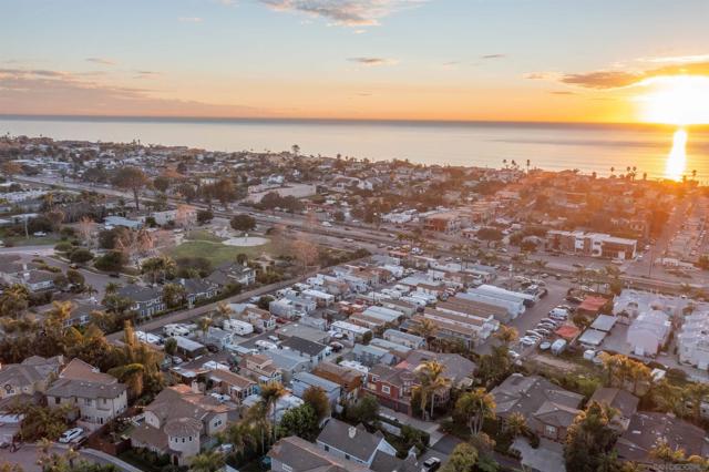 1549 N Vulcan Ave, Encinitas CA: https://media.crmls.org/mediaz/39d8c0e9-bf9b-4613-97c1-e1a03729d822.jpg