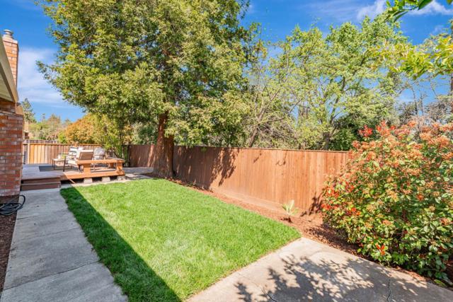 1026 Fox Meadow Way, Concord CA: https://media.crmls.org/mediaz/39d91dc1-fd1f-48b4-a2e3-544d9caa1975.jpg