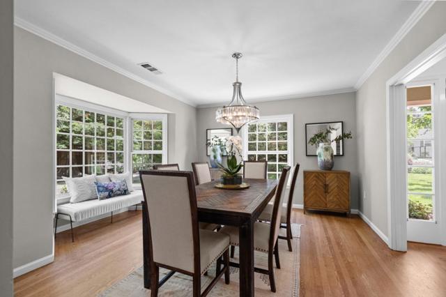 4040 Valente Court, Lafayette CA: https://media.crmls.org/mediaz/39d9ed65-4abd-4c1c-97e9-a8d091408db0.jpg