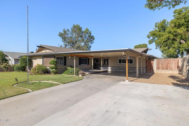 Detail Gallery Image 4 of 47 For 4407 Glencannon St, Bakersfield,  CA 93308 - 3 Beds | 2 Baths