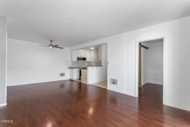 Detail Gallery Image 10 of 49 For 355 S Los Robles Ave #311,  Pasadena,  CA 91101 - 2 Beds | 1 Baths