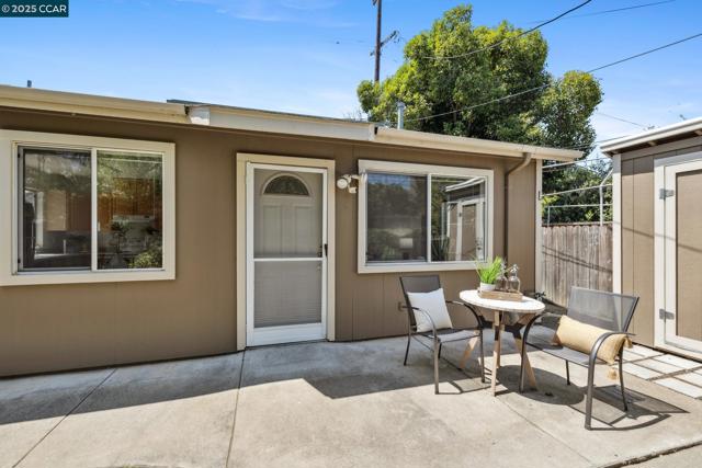 Image 45 of 60 For 3044 Santa Maria Dr