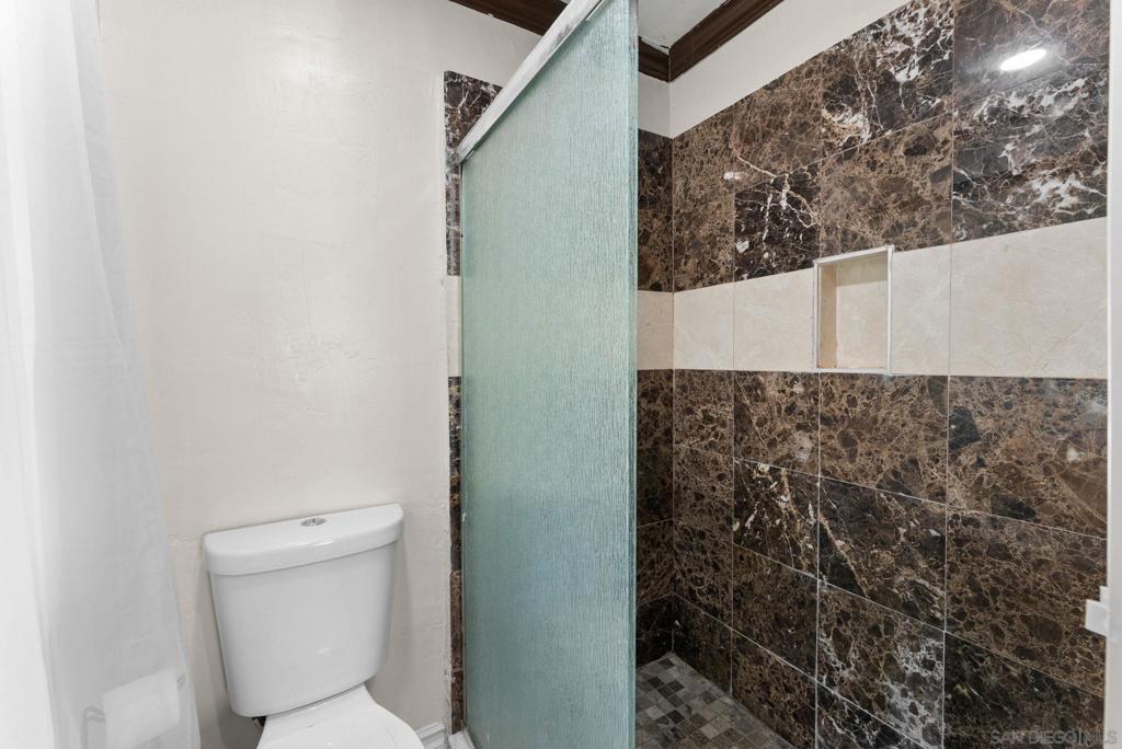 5731 Trojan Ave - photo 18