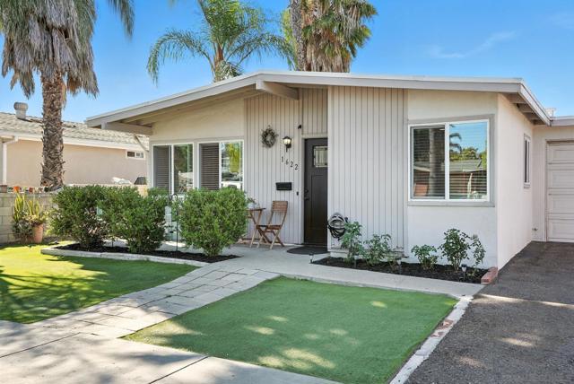1622 Cherry Place, Escondido CA: https://media.crmls.org/mediaz/39dcae95-004f-4b71-ad8c-8de615026ea5.jpg